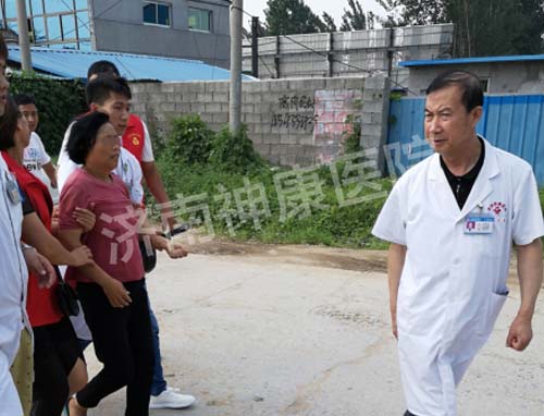 ������ҽԺЯ����ᰮ����֯��չ���ƾ��� ���ʶ�Ůʿ�þ���