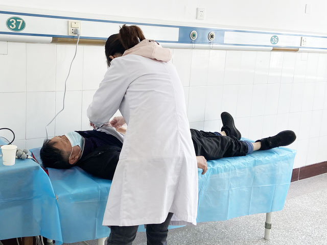 �������������ϼ�����ҽԺΪ����м�����ѷ�ҩ